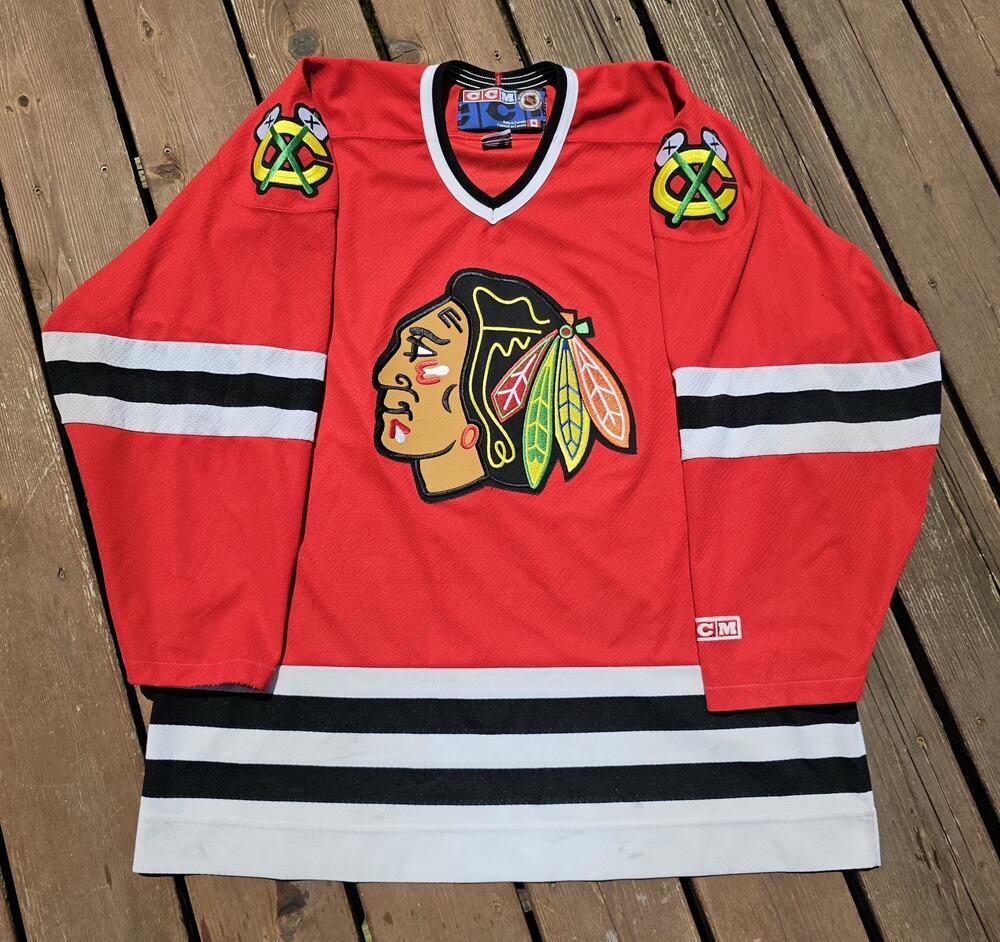 Vintage CCM Chicago Blackhawks NHL Men's XL Hockey Jersey Red Black White Blank